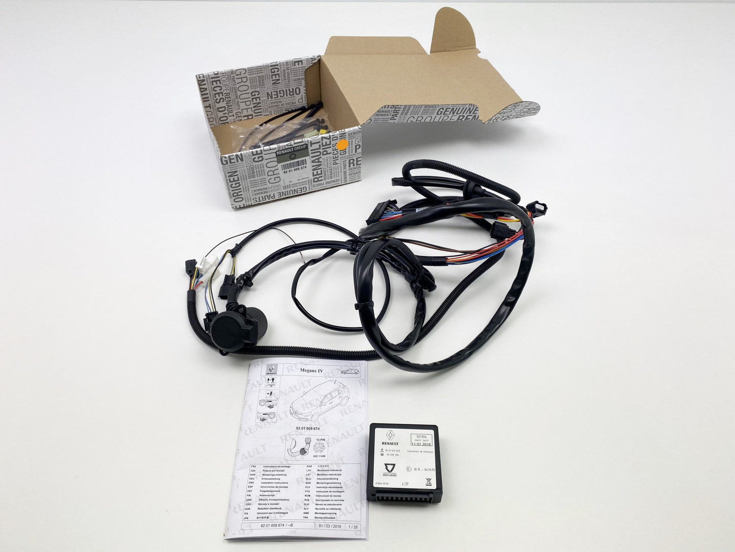 Pièce d'origine Faisceau électrique d'attelage neuf pour Renault Bosal 8201609674