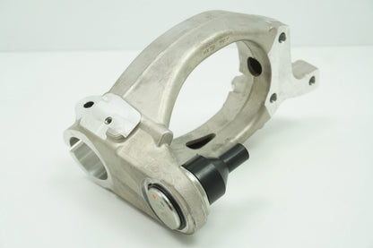 Pièce d'origine Fusée d'essieu avant gauche pour Renault Megane III RS 400119927R