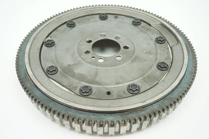 Pièce d'origine Volant moteur pour Renault Megane III 7701476568