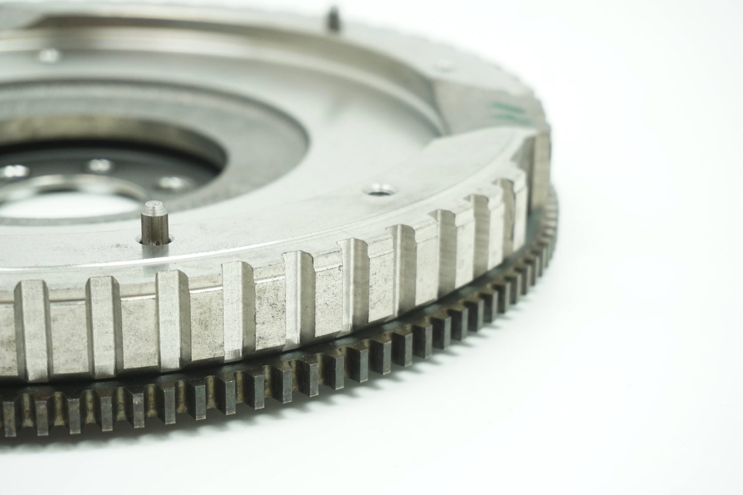 Pièce d'origine Volant moteur pour Renault Megane III 7701476568