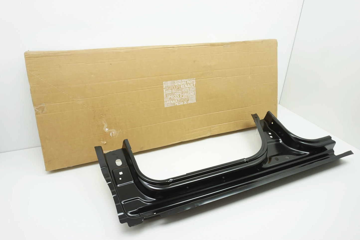 Pièce d'origine Bas de caisse avant droit neuf pour Dacia Duster 781160242R