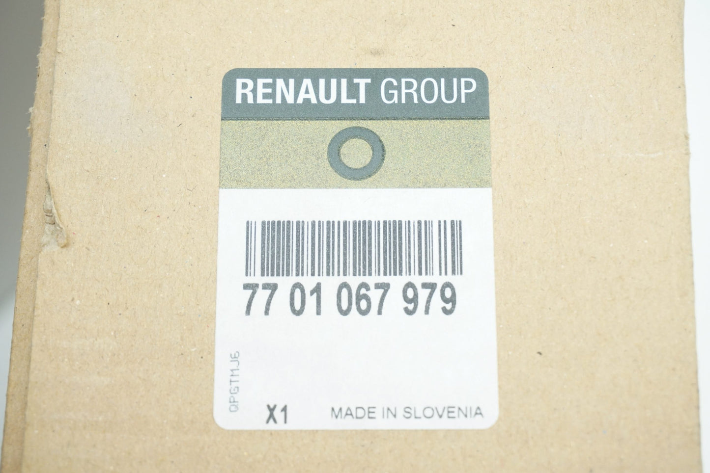 Pièce d'origine Carter de ventilateur pour Renault Twingo II 7701067979
