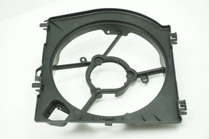 Pièce d'origine Carter de ventilateur pour Renault Twingo II 7701067979
