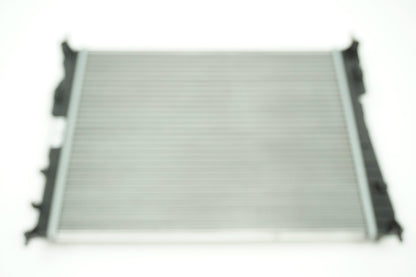 Pièce d'origine Radiateur moteur neuf pour Renault Twingo II 8200448553