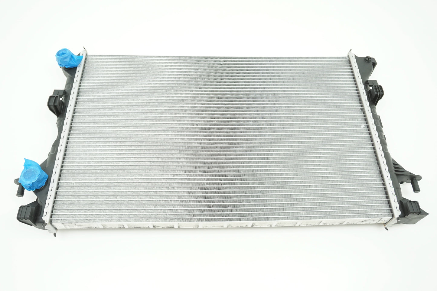Pièce d'origine Radiateur moteur neuf pour Renault Laguna II 8200292771