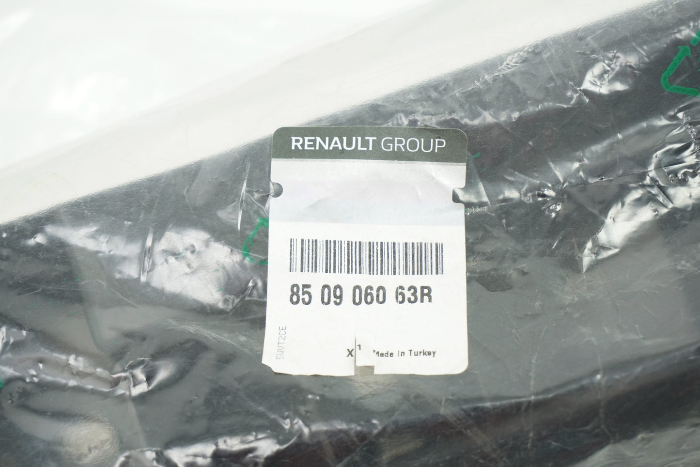 Pièce d'origine Renfort de pare-chocs arrière pour Renault Clio V 850906063R