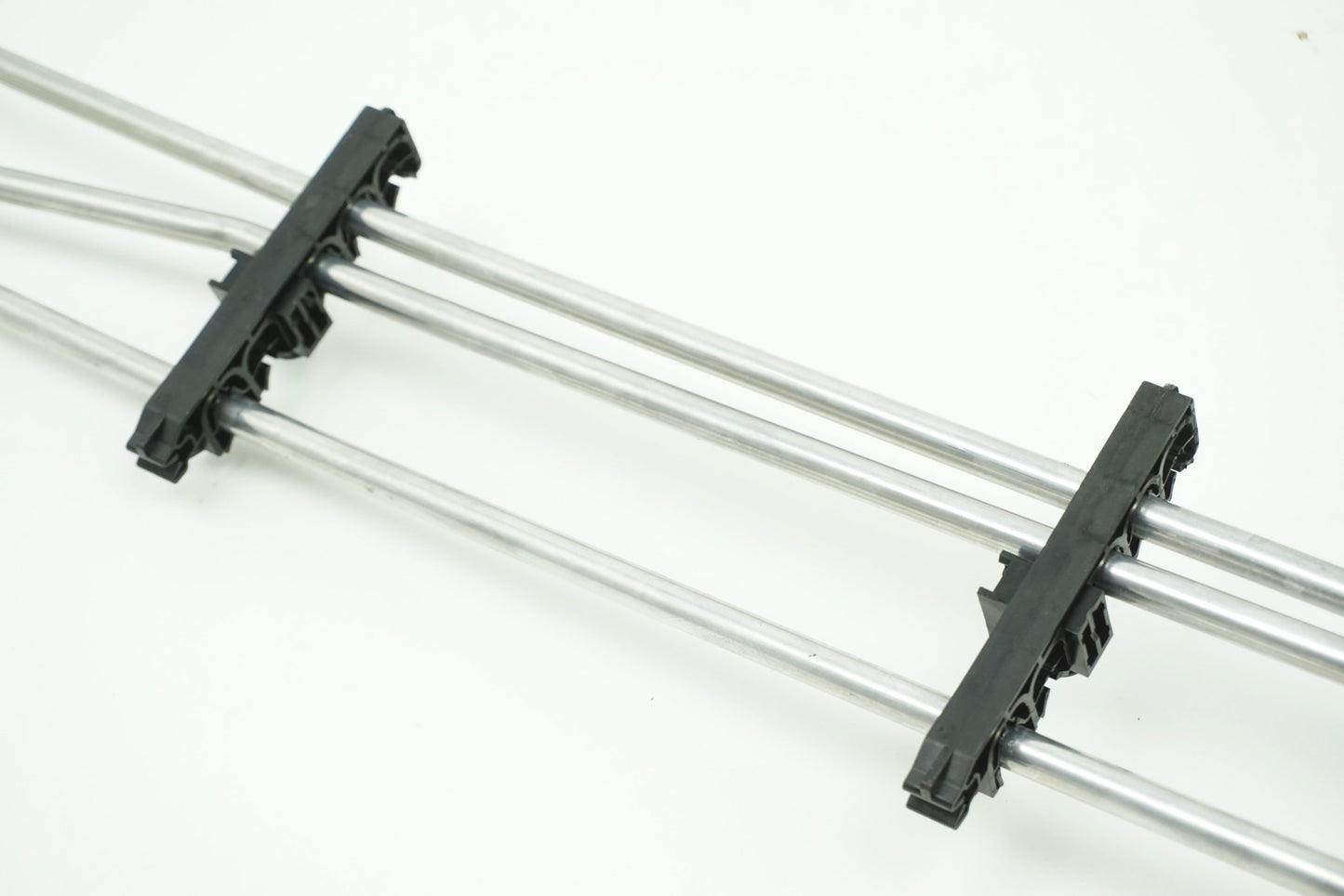 Pièce d'origine Conduite de refroidissement du carburant pour Renault Megane IV 175101042R