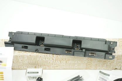 Pièce d'origine Kit caméra de recul pour Renault Koleos II 8201653722