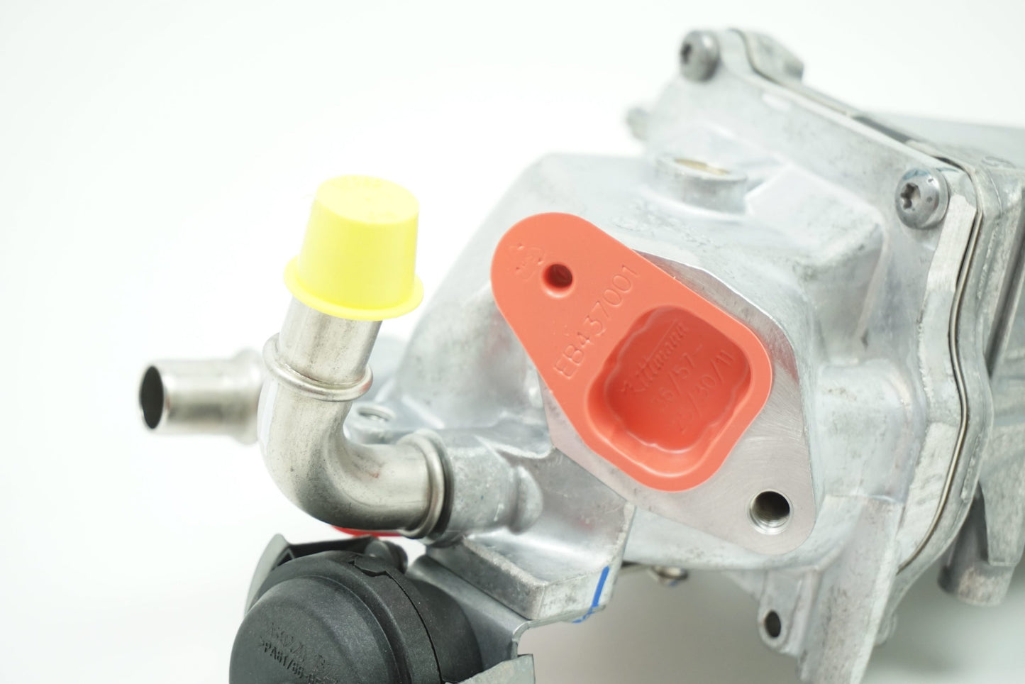 Pièce d'origine Refroidisseur EGR pour Renault Master III 147355238R