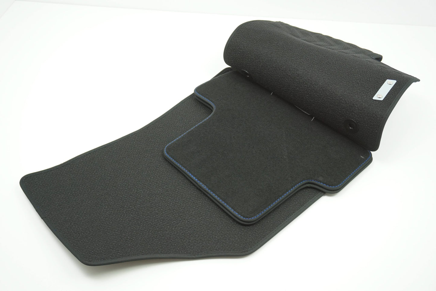Pièce d'origine Tapis de sol en velours pour Renault Megane IV 8201676639