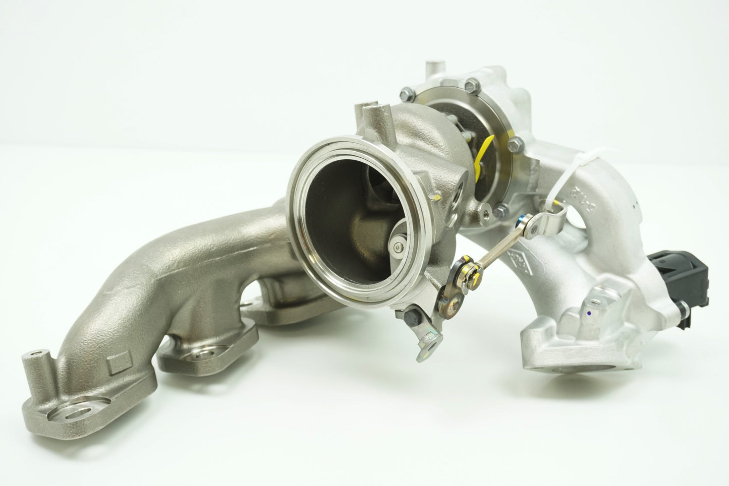 Pièce d'origine Turbocompresseur neuf pour Renault Nissan Dacia 1.6 TCe 14411-BV84B