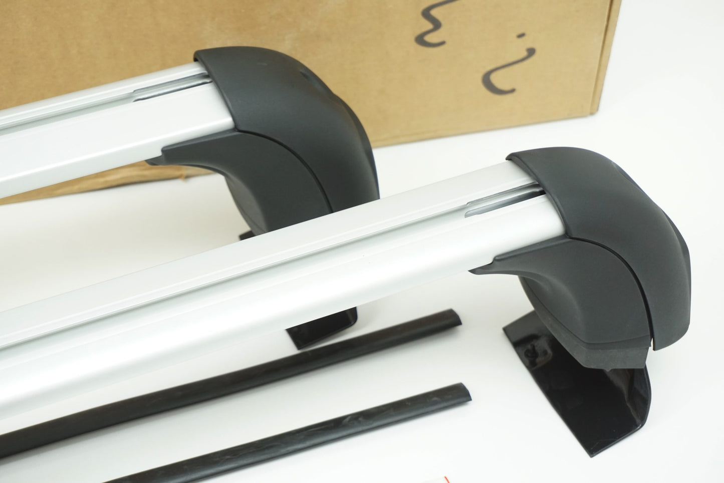 Pièce d'origine Barres de toit transversales pour Renault Captur 8201726817