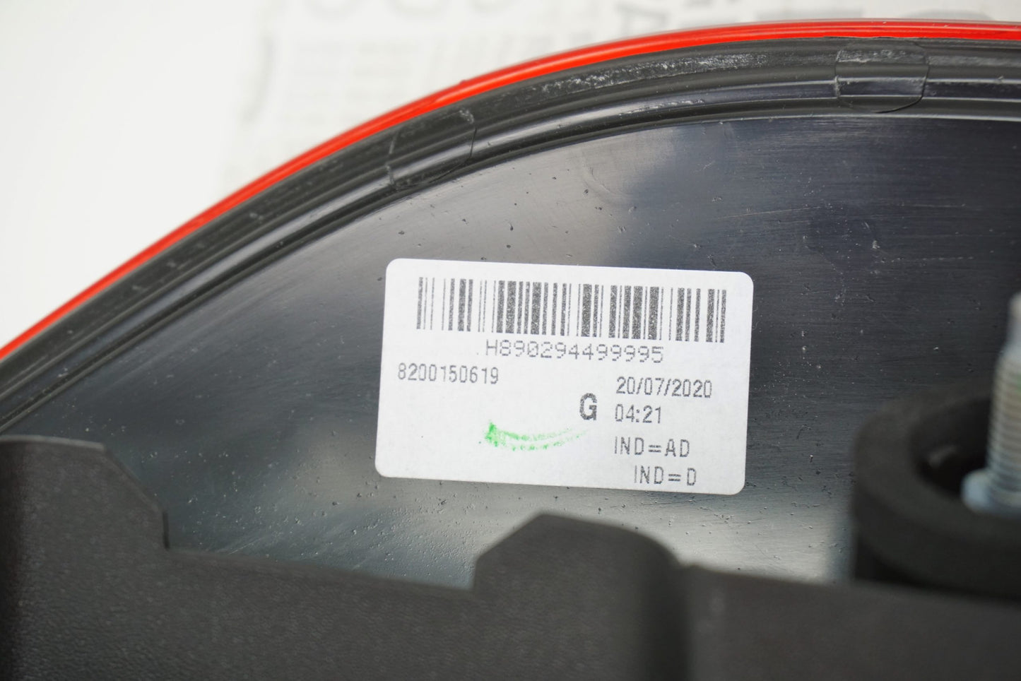 Pièce d'origine Feu arrière gauche pour Renault Kangoo I 8200150619