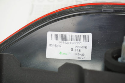 Pièce d'origine Feu arrière gauche pour Renault Kangoo I 8200150619