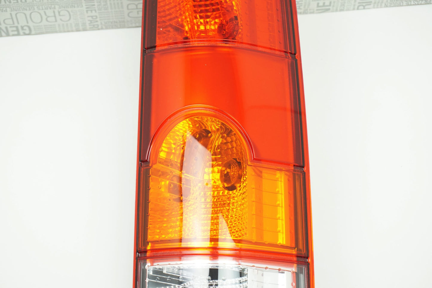 Pièce d'origine Feu arrière droit pour Renault Kangoo I 8200150621
