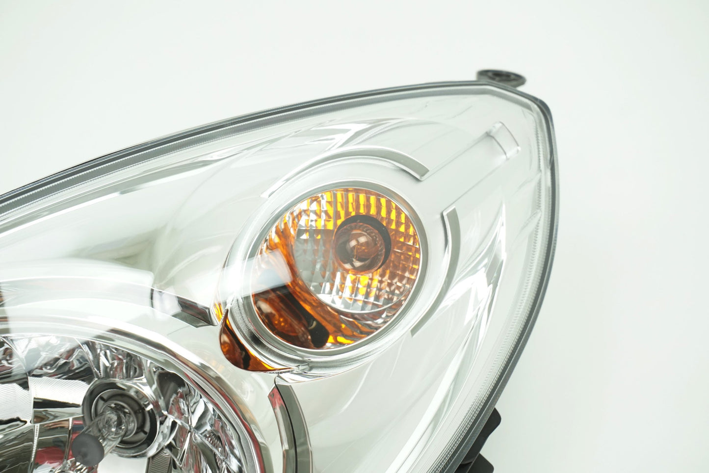 Pièce d'origine Phare avant gauche pour Renault Twingo II 260609027R