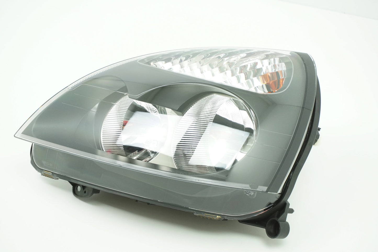 Pièce d'origine Phare avant gauche pour Renault Clio II 7701054058