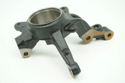 Pièce d'origine Fusée d'essieu avant gauche pour Renault Kangoo II Mercedes Citan 8200755584
