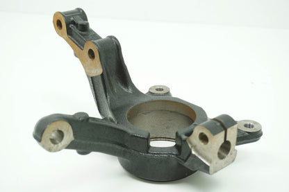 Pièce d'origine Fusée d'essieu avant gauche pour Renault Kangoo II Mercedes Citan 8200755584
