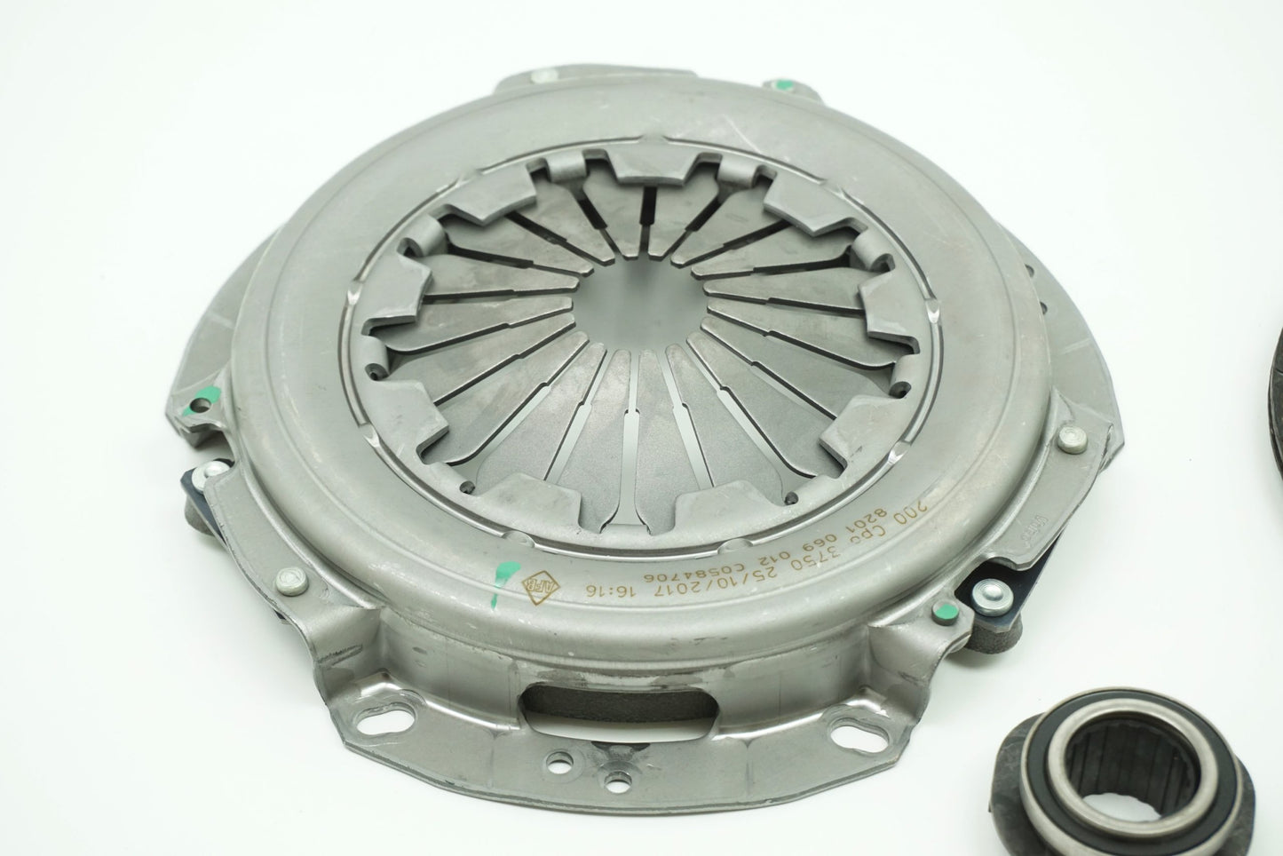 Pièce d'origine Kit d'embrayage pour Renault Clio Mégane II 302053201R 302057303R