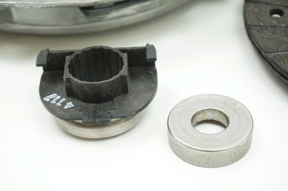 Pièce d'origine Kit d'embrayage pour Renault Clio Mégane II 302053201R 302057303R