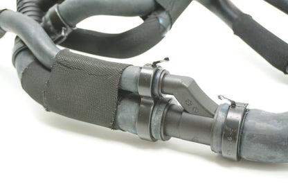 Pièce d'origine Tuyaux de liquide de refroidissement pour Renault Mégane II Scenic II 8200580569