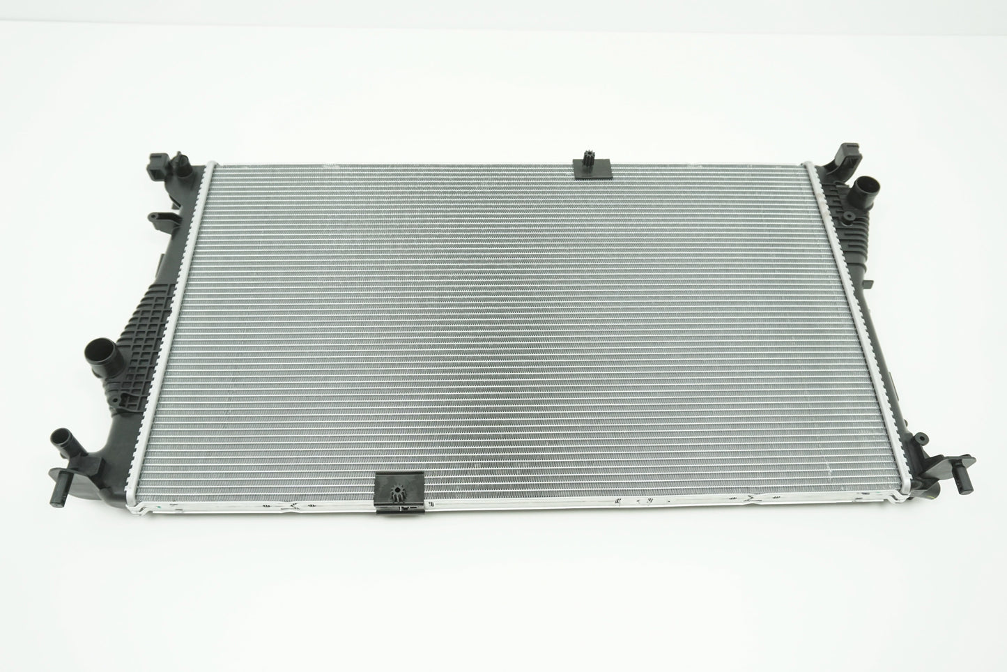 Pièce d'origine Radiateur moteur pour Renault Trafic II 214109682R