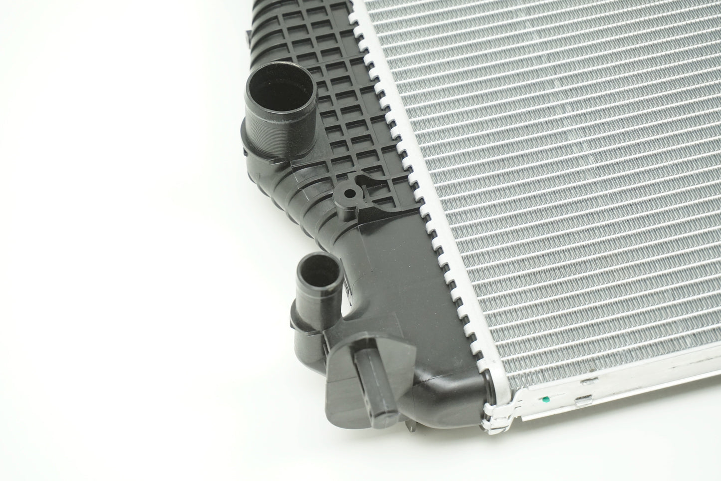 Pièce d'origine Radiateur moteur pour Renault Trafic II 214109682R