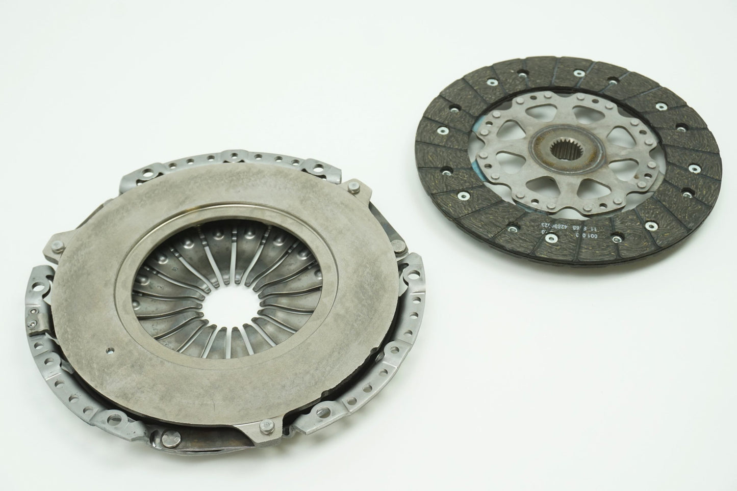 Pièce d'origine Kit d'embrayage pour Ford C-Max 8660000943