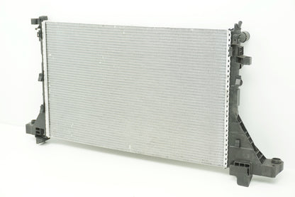 Pièce d'origine Radiateur moteur pour Renault Master III 8660005526