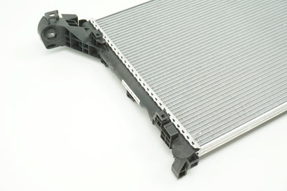 Pièce d'origine Radiateur moteur pour Renault Master III 8660005526