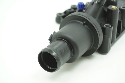 Pièce d'origine Boîtier de thermostat pour Renault Laguna II 8200557693