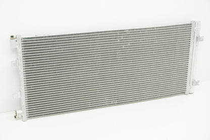 Pièce d'origine Condenseur de climatisation pour Nissan NV400 Renault Master III 8660006091
