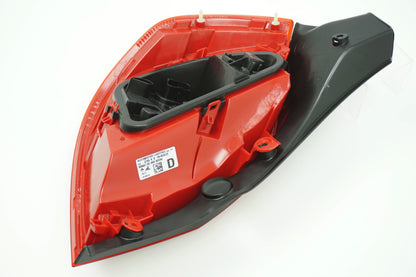 Pièce d'origine Feu arrière droit pour Renault Clio III 8200886946
