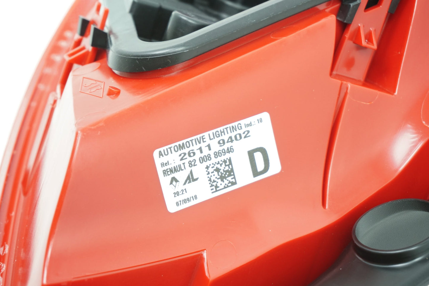 Pièce d'origine Feu arrière droit pour Renault Clio III 8200886946