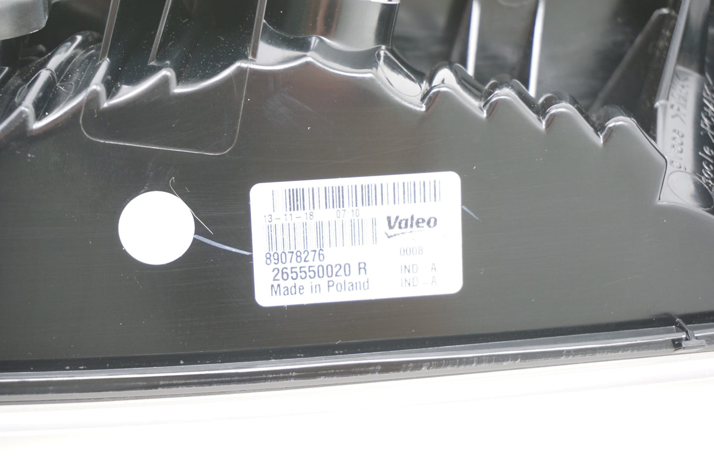 Pièce d'origine Feu arrière gauche de hayon pour Renault Laguna III 265550020R