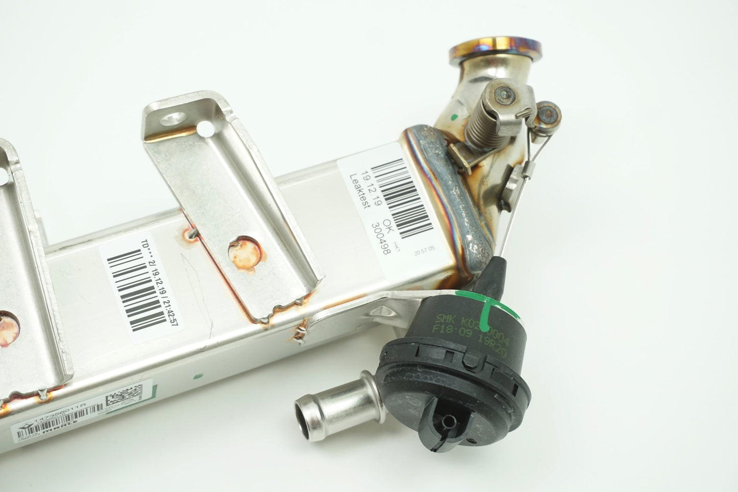 Pièce d'origine Refroidisseur de gaz d'échappement EGR pour Renault Trafic II 147356011R