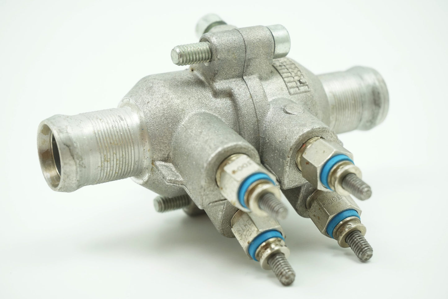 Pièce d'origine Réchauffeur d'eau pour Renault Kangoo II Citan 1.5 8200573138