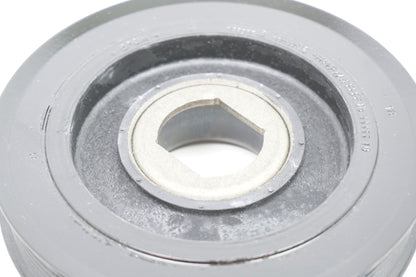 Pièce d'origine Poulie de vilebrequin pour Renault Espace Laguna Megane 8200767762