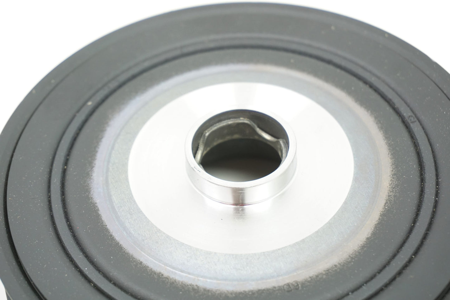 Pièce d'origine Poulie de vilebrequin pour Renault Scenic Laguna Megane 8200523072