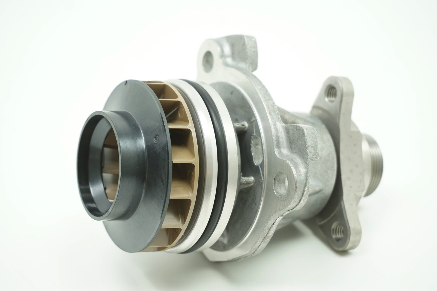 Pièce d'origine Pompe à eau pour Renault Master III 210105857R