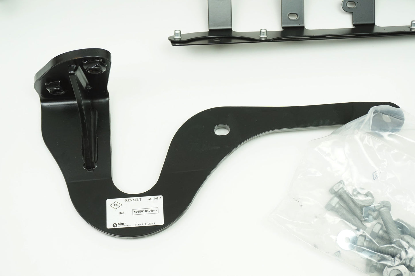 Pièce d'origine Faisceau électrique d'attelage avec kit de montage pour Renault Clio V 8201707721