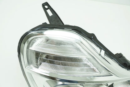 Pièce d'origine Phare droit pour Renault Modus 7701069722