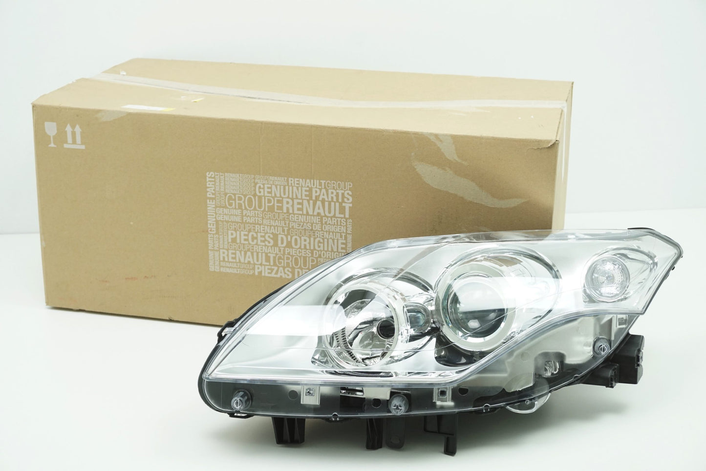 Pièce d'origine Phare gauche pour Renault Laguna III 260600074R