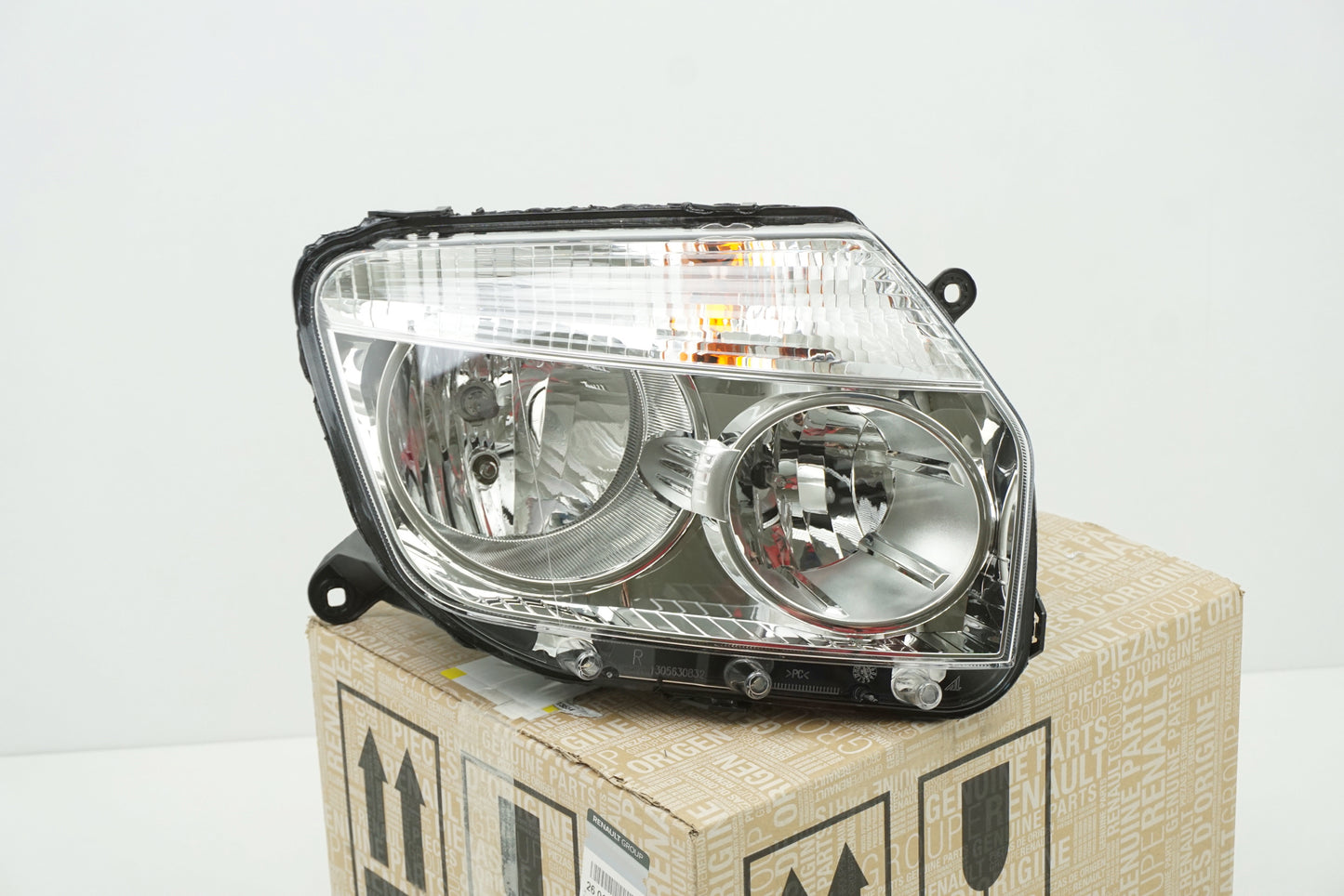 Pièce d'origine Phare droit pour Dacia Duster 260108233R