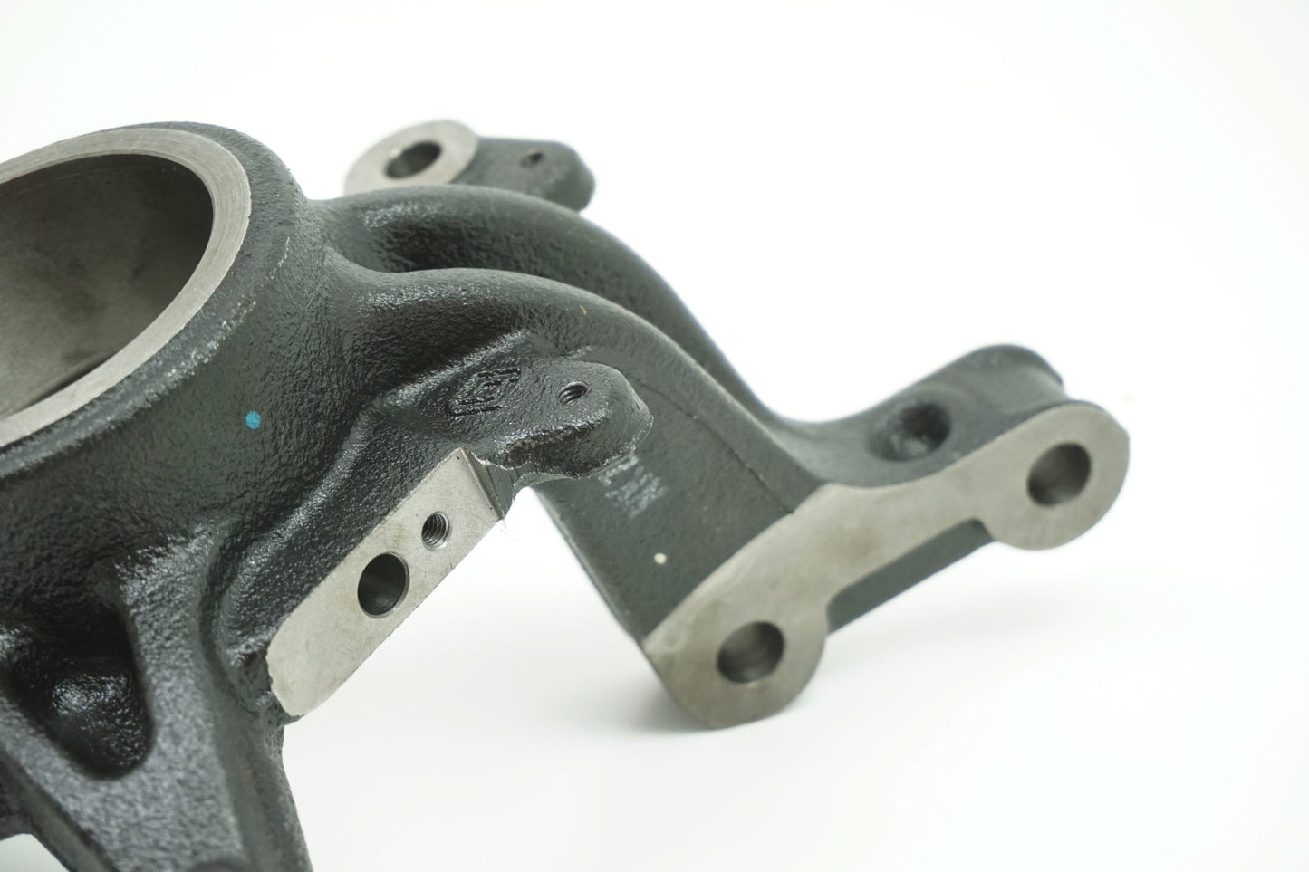 Pièce d'origine Pivot de fusée avant gauche pour Renault Megane III Scenic III 400150083R