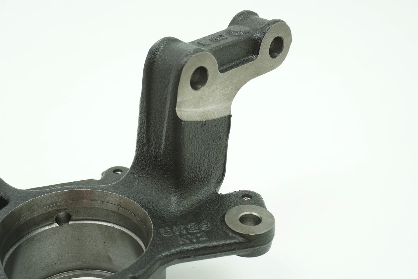 Pièce d'origine Pivot de fusée avant gauche pour Renault Megane III Scenic III 400150083R