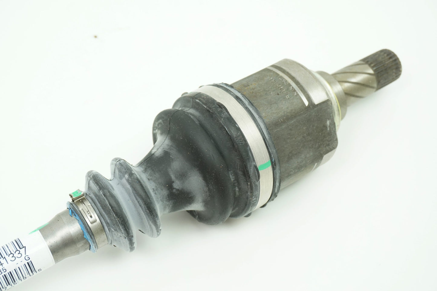 Pièce d'origine Arbre de transmission avant gauche pour Renault Clio III 7701187718