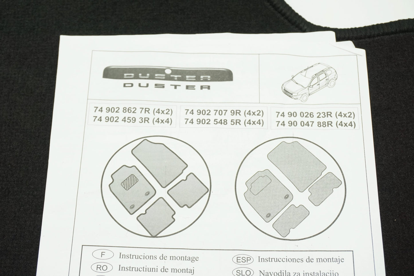 Pièce d'origine Tapis de sol en velours pour Dacia Duster 4x4 749025485R