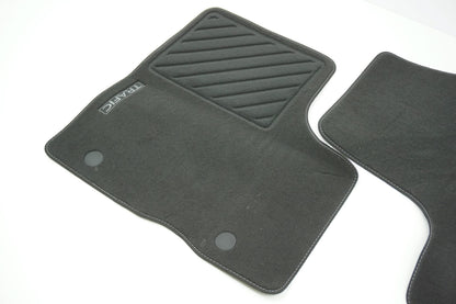 Pièce d'origine Tapis de sol en velours pour Renault Trafic III 8201437615